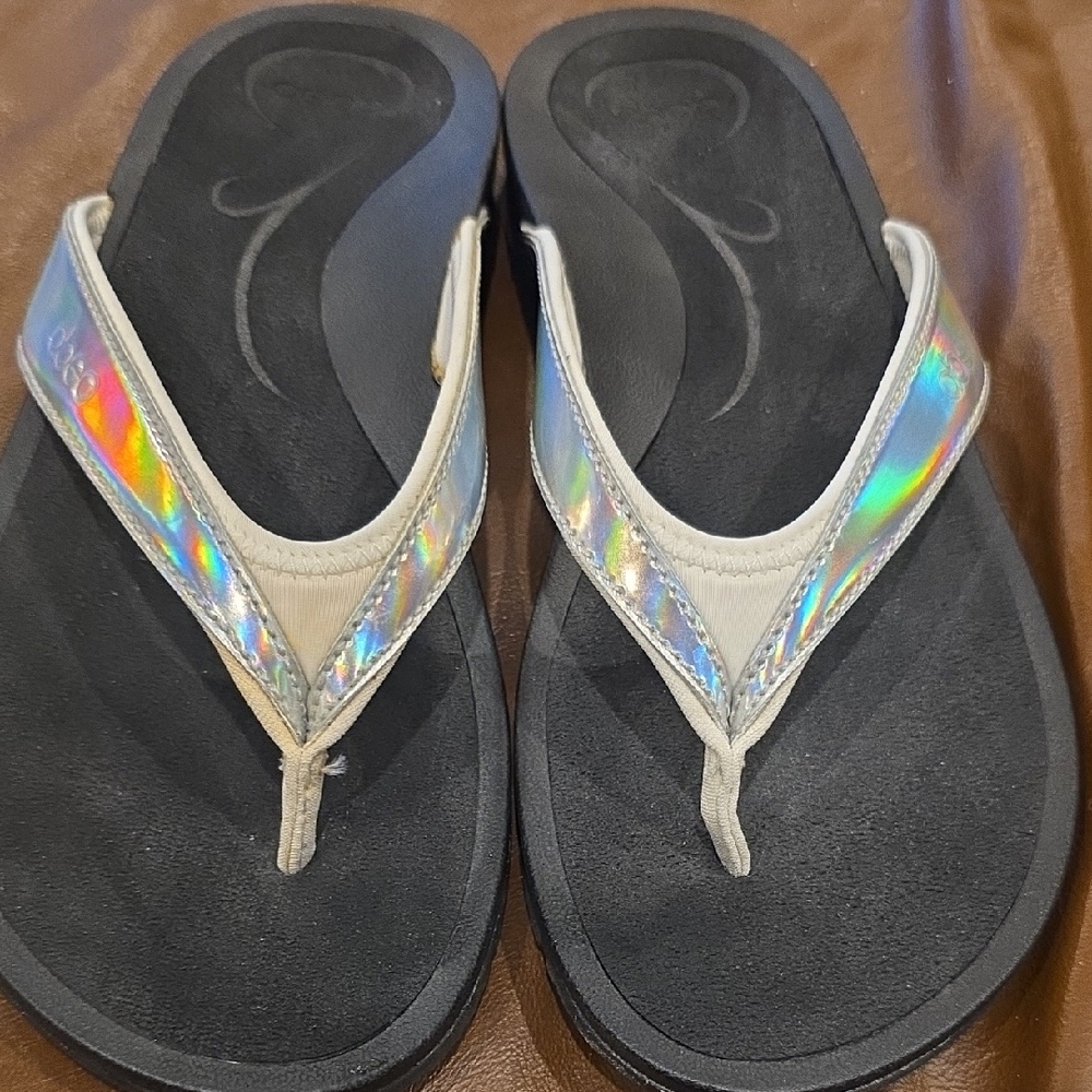 Abeo Alea Women's Silver & White Sandals Sz 8 - Picture 3 of 6
